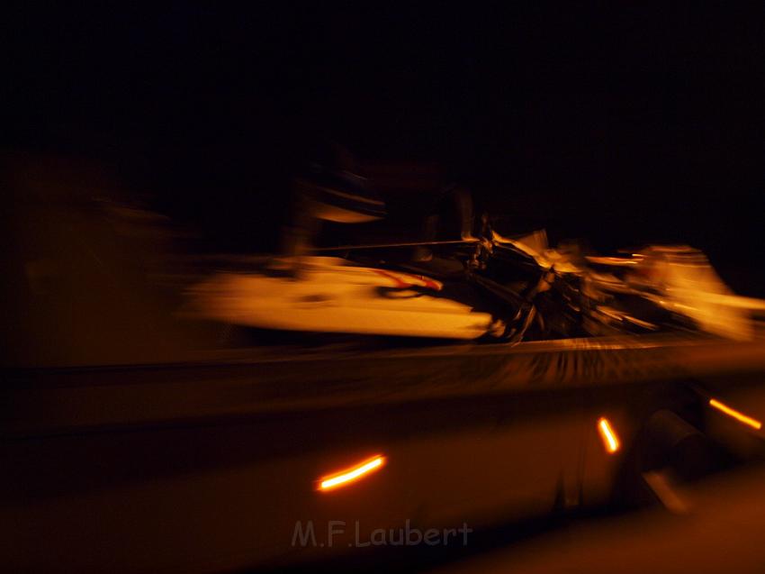 Kleinflugzeug abgestuerzt Sankt Augustin Meindorf P391.JPG